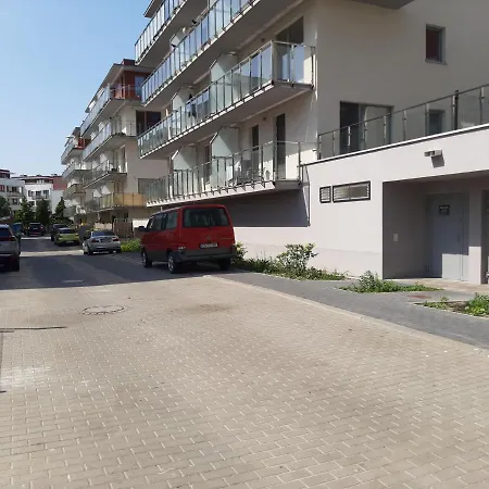 Impresja 42 Z Garazem