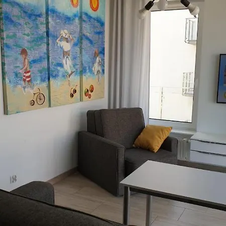 Impresja 42 Z Garazem * Kolobrzeg