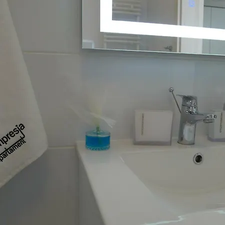 Impresja 42 Z Garazem Kolobrzeg