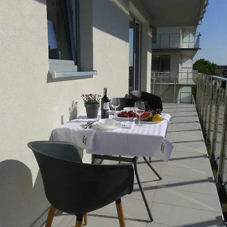 Impresja 42 Z Garazem Apartment