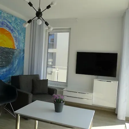 Impresja 42 Z Garazem * Kolobrzeg