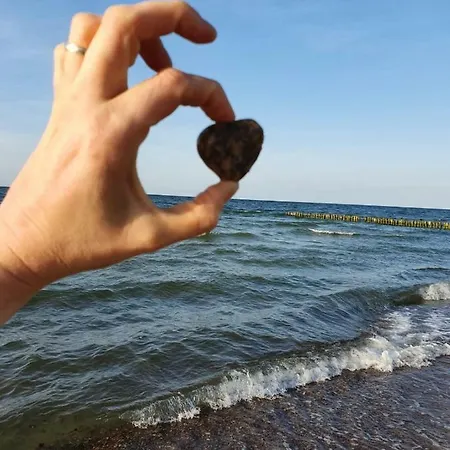 Impresja 42 Z Garazem Apartment Kolobrzeg