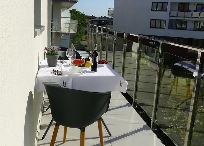 Impresja 42 Z Garazem 公寓