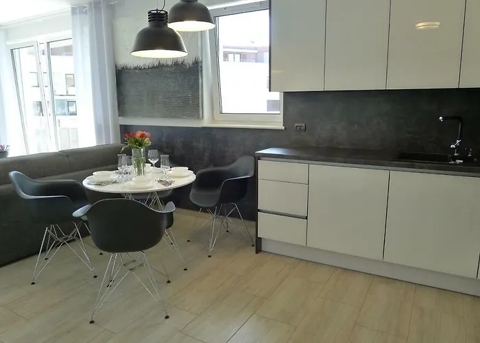 Impresja 42 Z Garazem 公寓