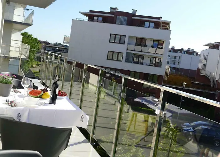 Impresja 42 Z Garazem