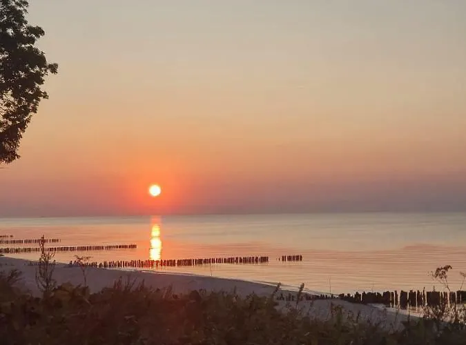 Impresja 42 Z Garazem * 科沃布热格